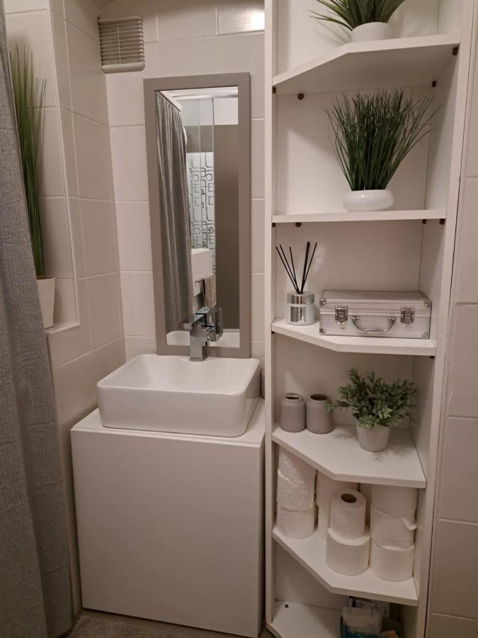 City Centar Apartman With Garden Appartement Zagreb Buitenkant foto
